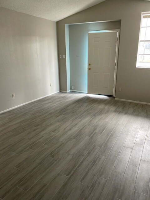 Photo - 4930 Apartments