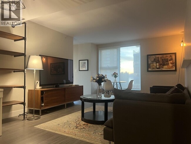 Photo - 1323 Homer St Unit 2407