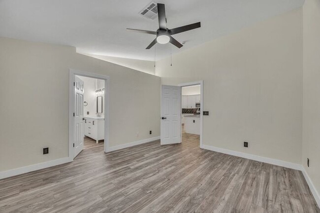 Photo - 3283 E Bonanza Rd