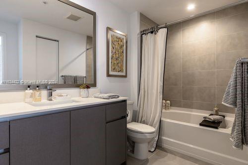 Photo - 401 Hialeah Dr Unit 838