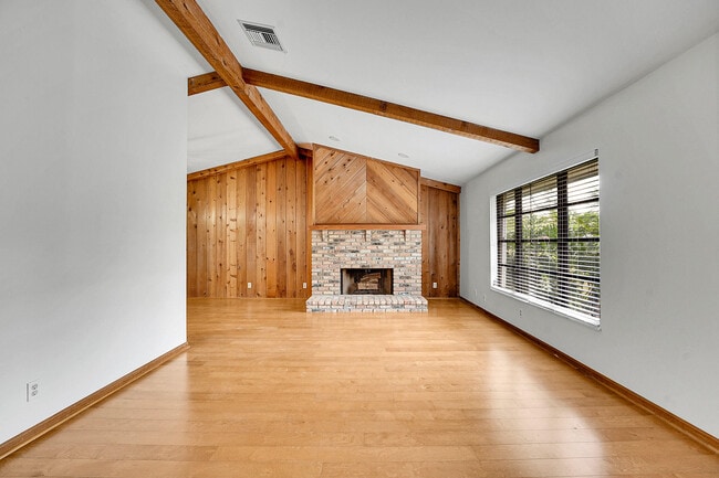 Photo - 17717 Bridle Ln