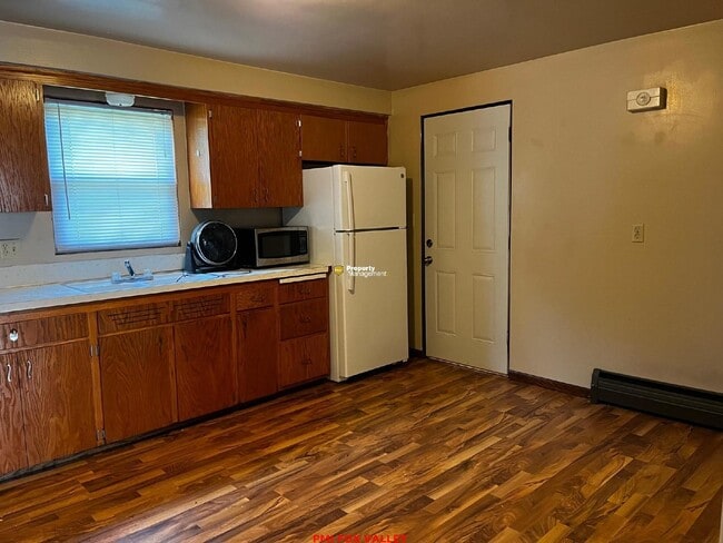 Photo - Lower level 1 bedroom $695/monthly