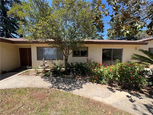 Photo - 38158 Cherry Valley Blvd