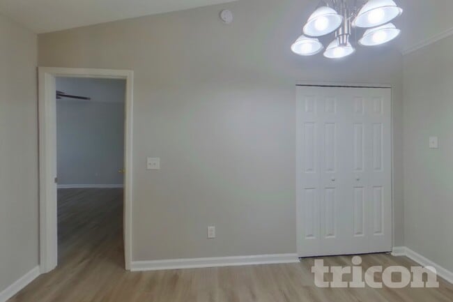 173 Burma Rd
