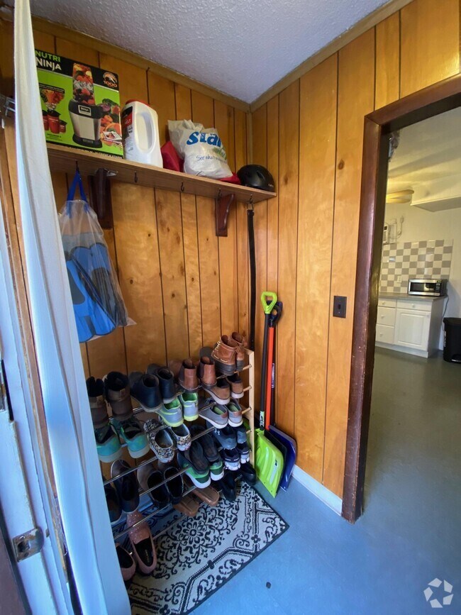 Building Photo - 305 Shawmut Ave Unit 1 Rental
