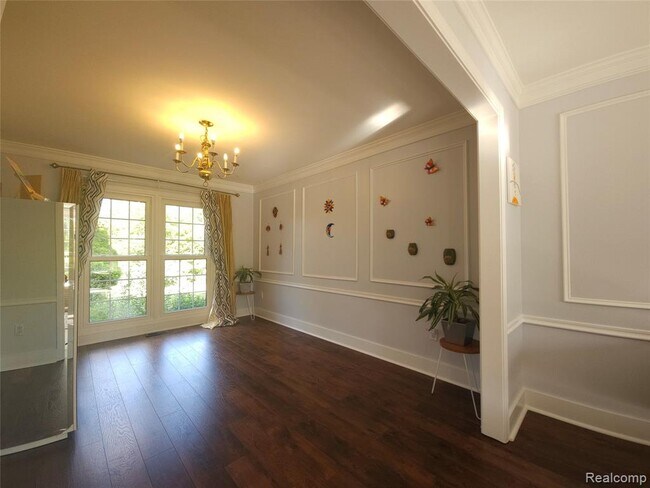 Photo - 45520 Morningside Dr