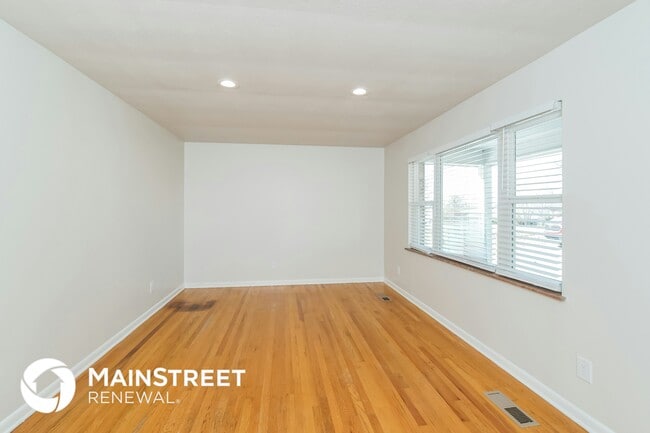 Photo - 612 W Ridgecrest Dr