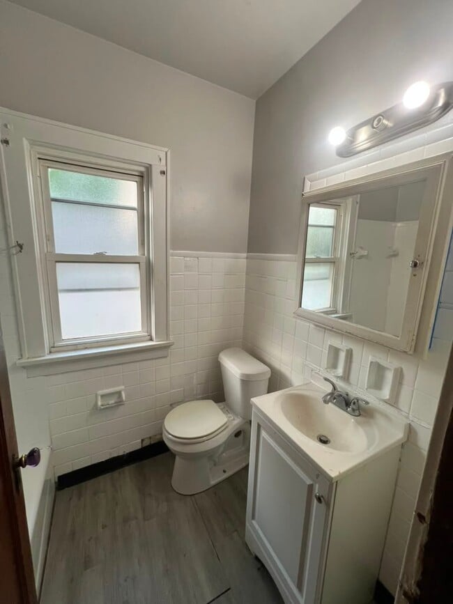 Photo - 5021 N 27th St Unit Upper