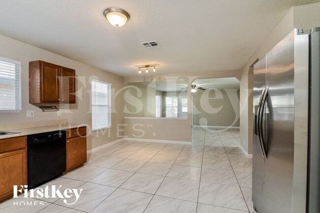 Photo - 8019 Abbotts Pointe