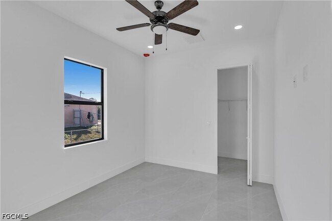 Photo - 2608 5th St SW