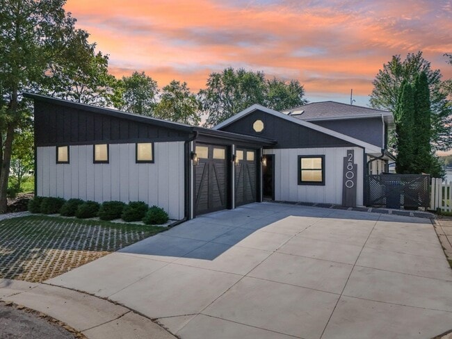 Photo - 2800 Tomahawk Ct