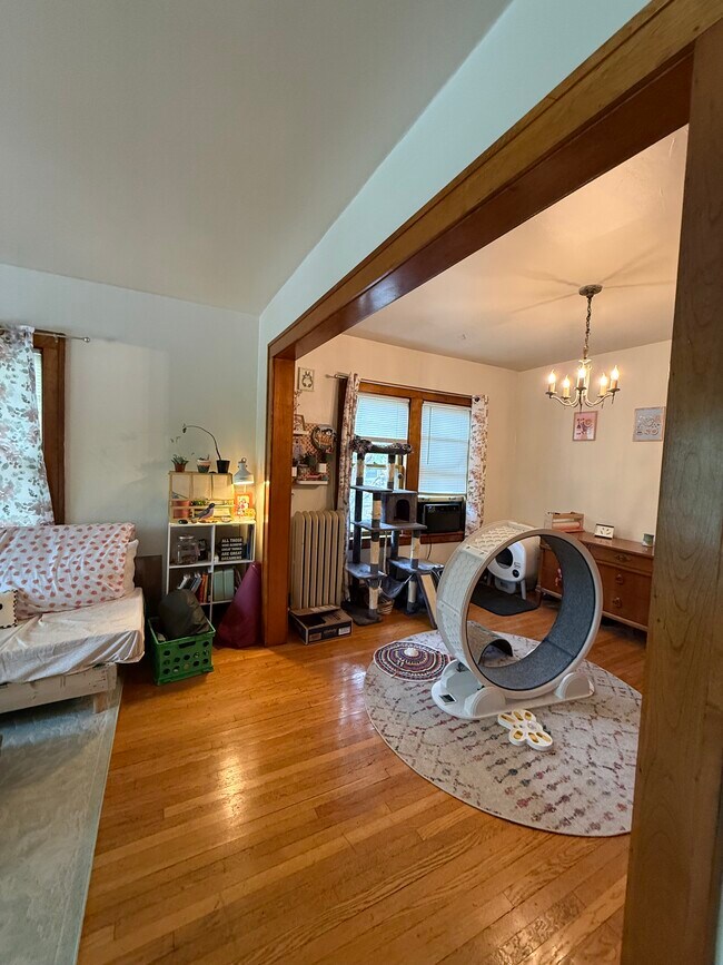 Photo - 1439 Grand Ave