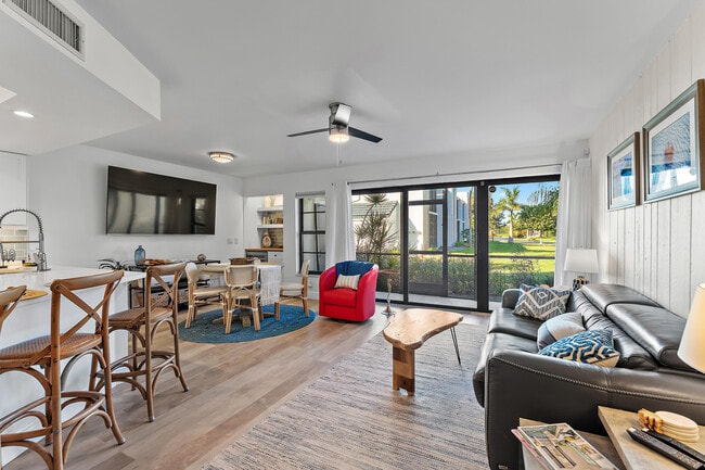 Photo - 1605 S US Hwy 1 Unit V1 104