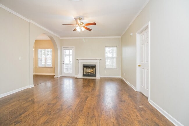 Photo - 1022 Seven Oaks Blvd