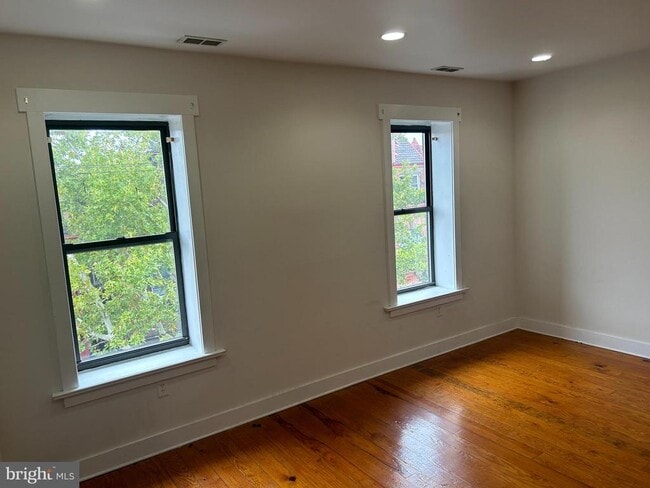 Building Photo - 1507 N 17th St Unit 3
