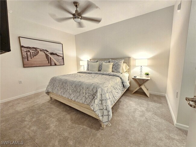 Photo - 5807 Double Eagle Cir Unidad 4627