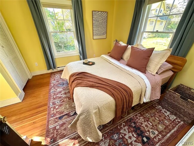 Photo - 608 Ackerman Ave