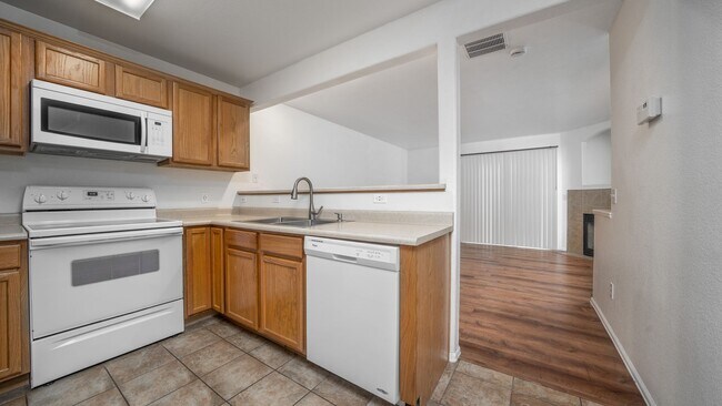 Photo - Charming Townhome in OCC