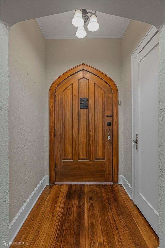 Photo - GORGEOUS 4/2.5 BROADMOOR HOME-ACROSS FROM DUCK POND PARK & LIBRARY