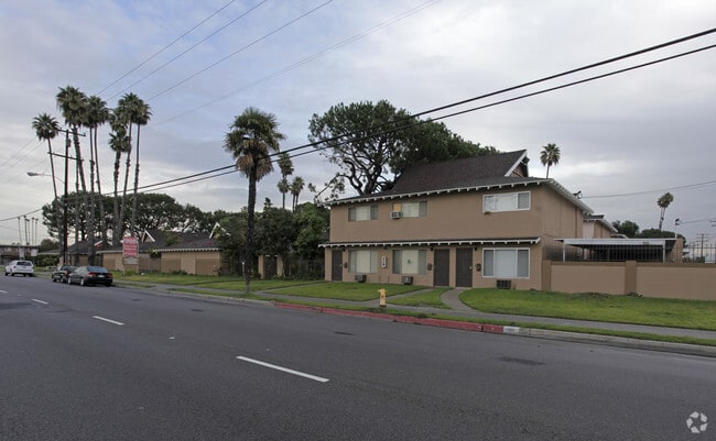 Knott Victoria Apartments, L.L.C.
