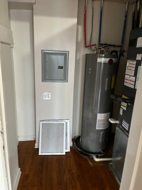 Photo - 1 W 28th St Unidad 108