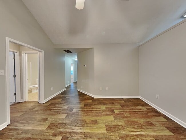 Photo - 9154 Jefferson Village Dr SW