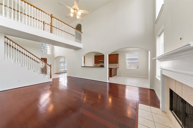 Building Photo - 14213 Stone Bluff Ln