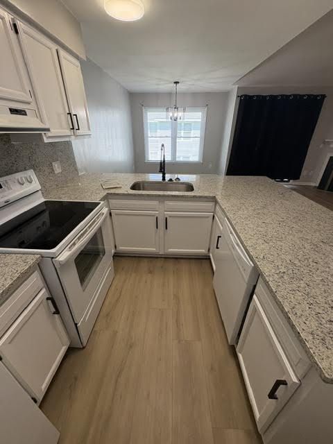Photo - 129 W Victoria Ct Unidad Apartment E