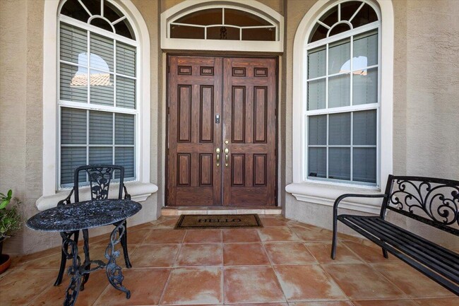 Photo - 5829 NW Zenith Dr