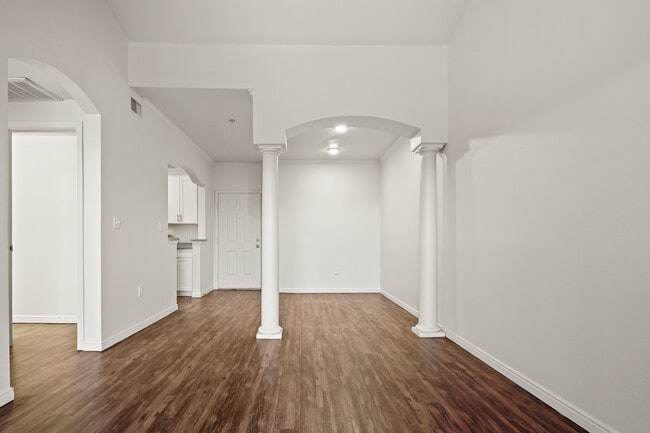 Photo - Irving Schoolhouse