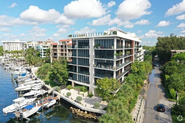 Photo - Fairchild Coconut Grove