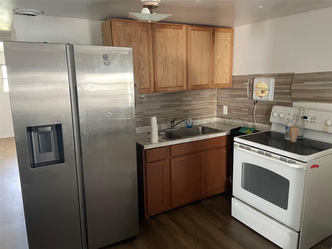 Photo - 8508 SW 16th Ct