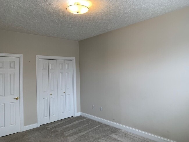 Photo - 190 Willow Oak Dr NW