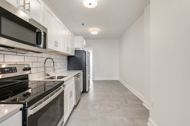 1758 Park Ave Unit 2