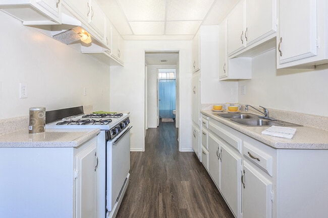 Photo - Orleans Apartment Homes