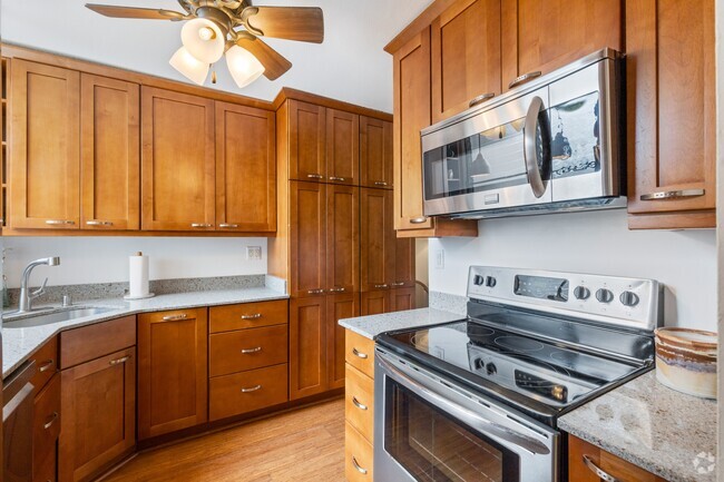 Building Photo - 1015 Aoloa Pl Rental