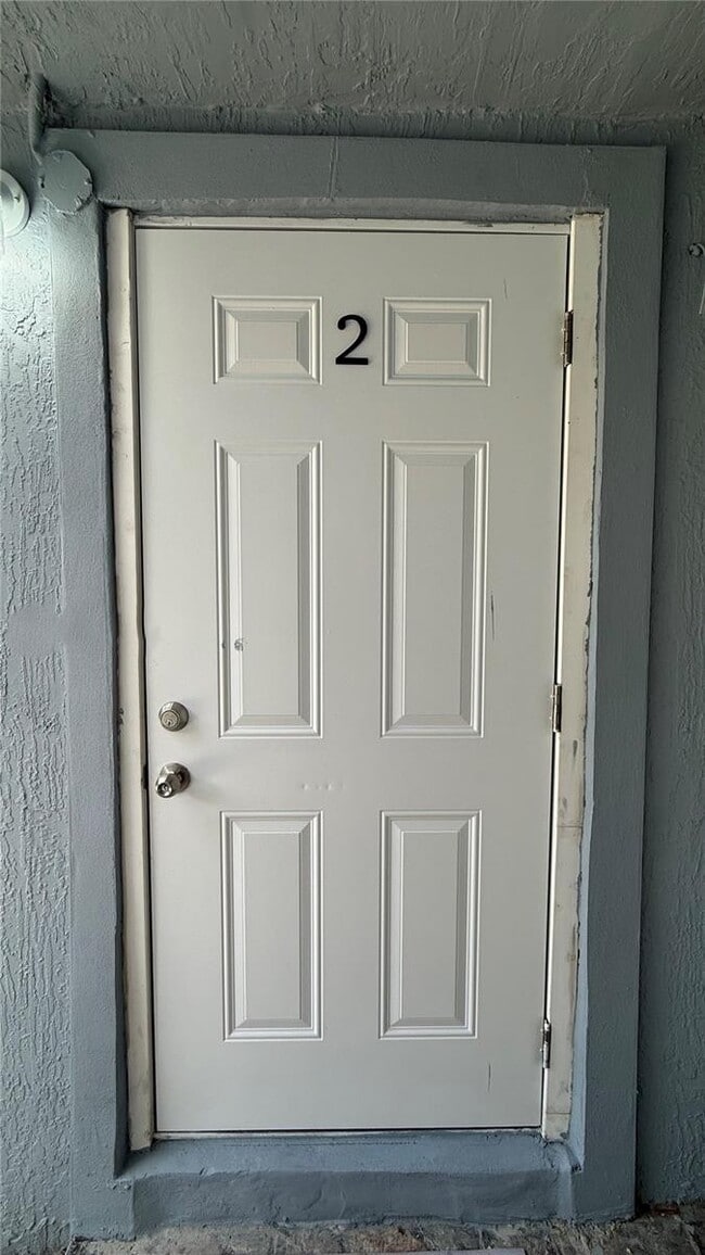 Photo - 211 SW 10th Ave