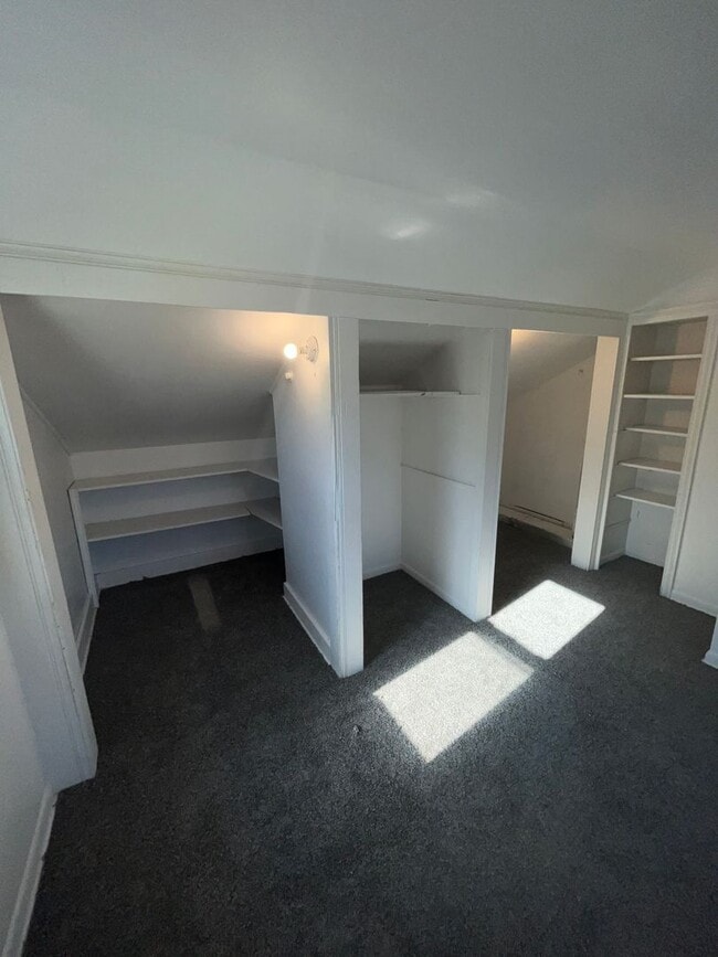 Renovated 3bd/1bath Home 1250 Rental For Rent in Eastpointe, MI