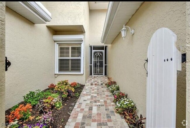 Building Photo - 268 Emerald Bay Cir Unit K6 Rental