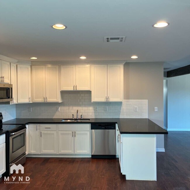 Photo - 6420 E Wilshire Dr