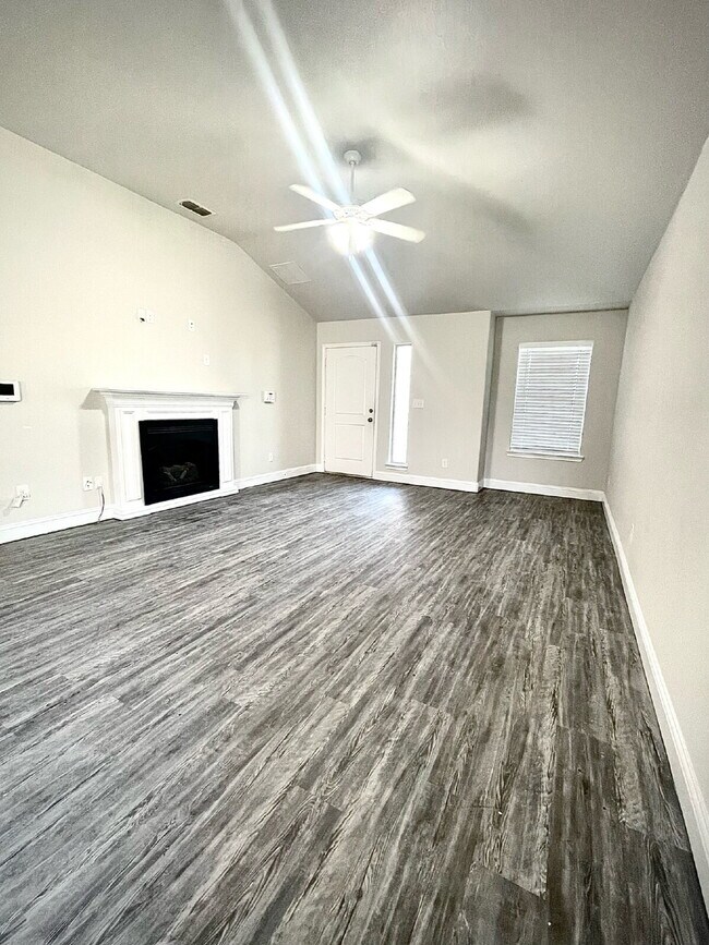 Photo - 3/2/2 in Lubbock Cooper ISD!