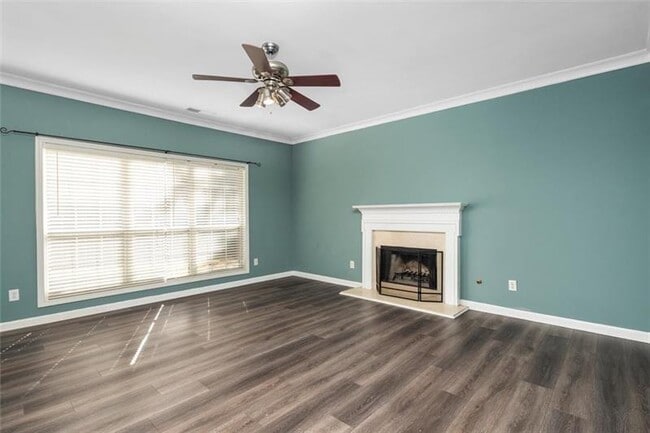 Photo - 4220 Hunters Green Way NE