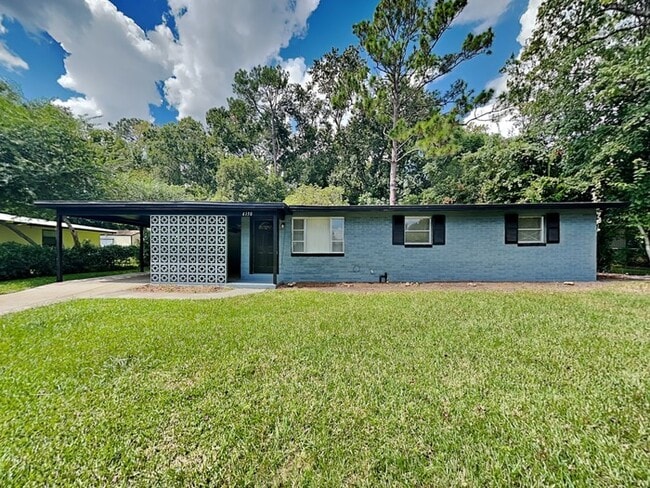 Building Photo - 6150 George Wood Ln W Rental