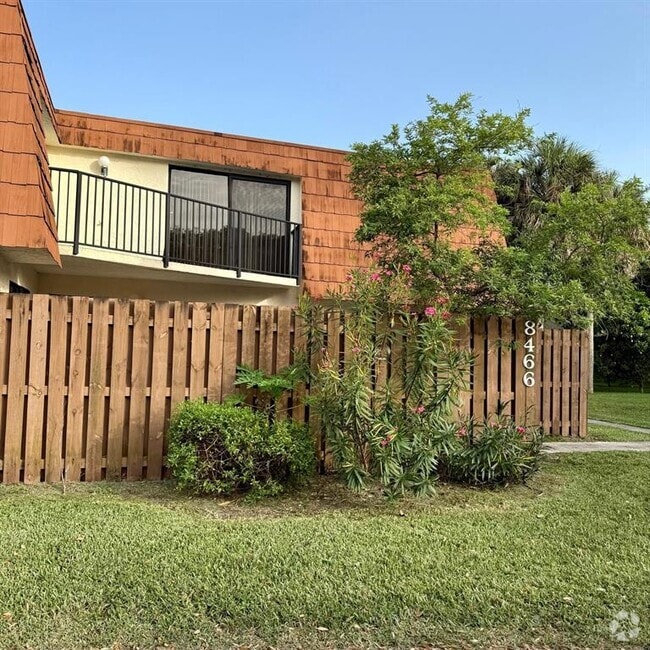 Building Photo - 8466 S Coral Cir Rental