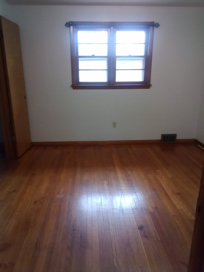 4902 Dunsmore Ave Unit 4902