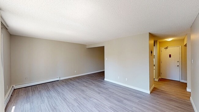 Photo - 9807-9108 108 Ave Unit 208