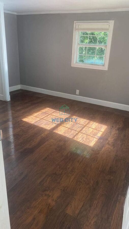 Photo - 15391 Flud Rd