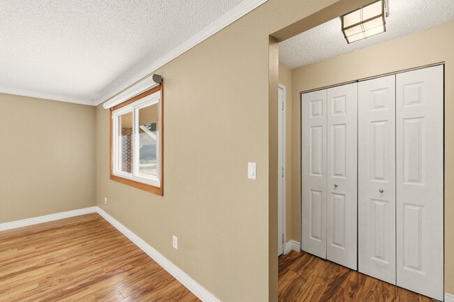 Photo - Charming 3 Bedroom Townhomes at Rockrimmon Unit D