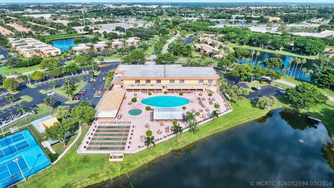 Building Photo - 15235 Lakes of Delray Blvd Unit 299