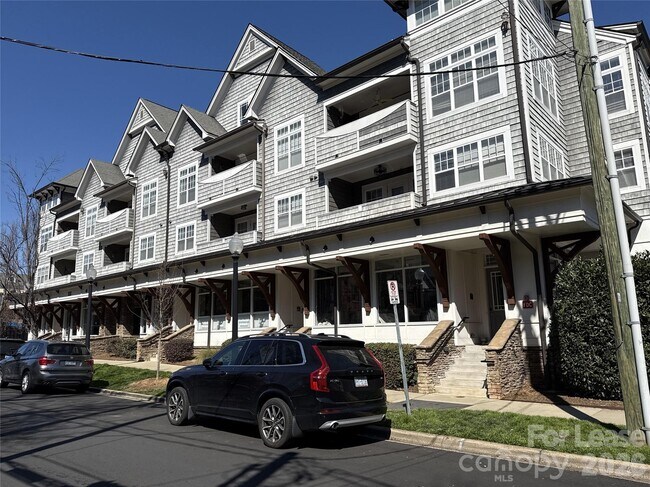 Photo - 301 E Tremont Ave Unit 305